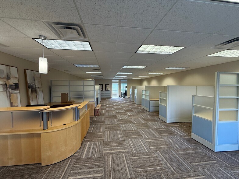 More Photos Of 31320 Solon Rd, Solon Coworking Space