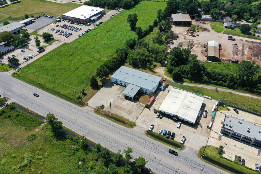 More Photos Of 14615 FM-2920, Tomball Freestanding For Sale