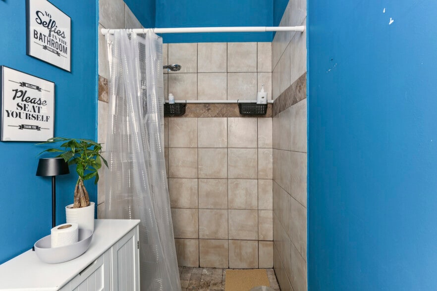 More Photos Of 1259 Metropolitan Ave SE, Atlanta Office For Sale