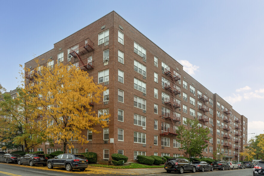 Primary Photo Of 855 E 7th St, Brooklyn Apartments For Sale