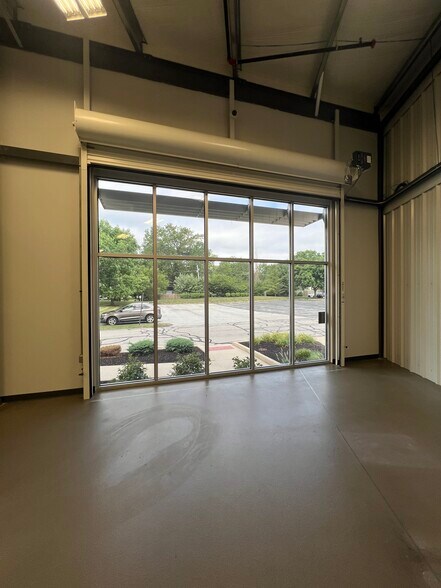 More Photos Of 2980 E Coliseum Blvd, Fort Wayne Industrial For Lease