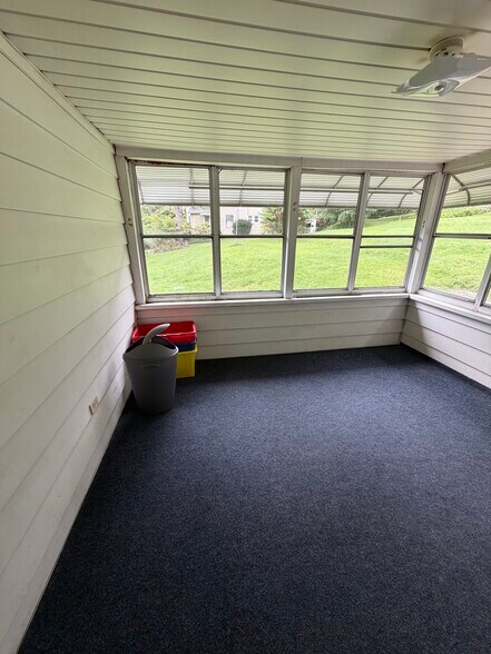More Photos Of 50 Kirkendall Ave, Shavertown Flex For Sale