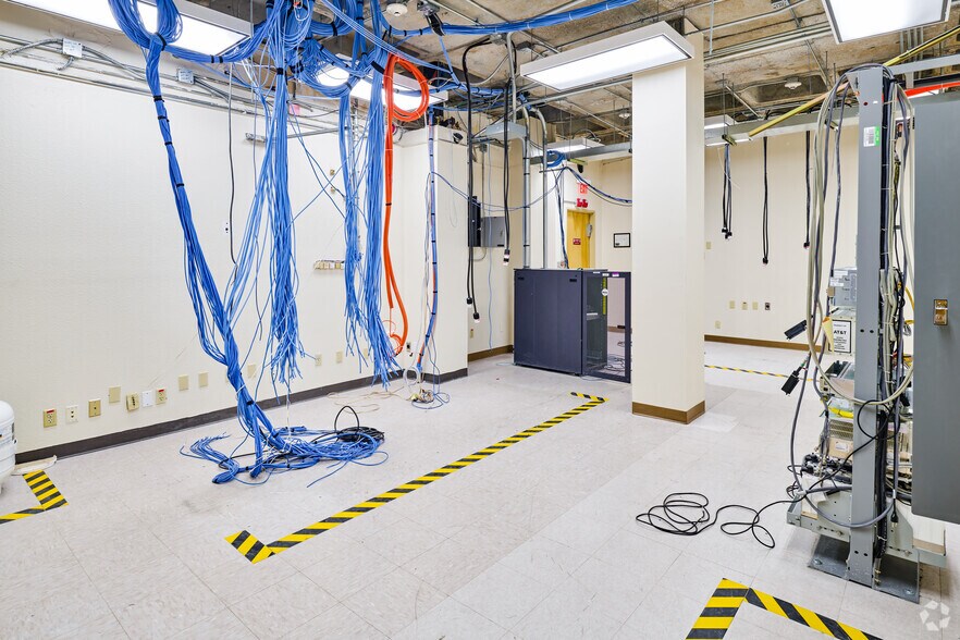 More Photos Of 4171 N Mesa St, El Paso Medical For Lease