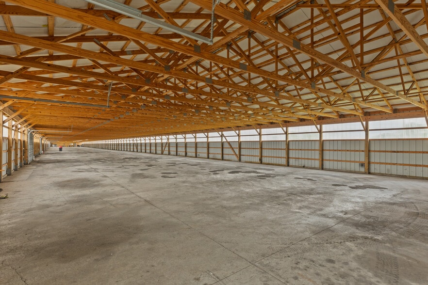 More Photos Of 2149 E Frontage Rd, Staunton Auto Dealership For Sale