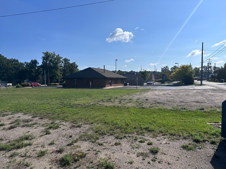 More Photos Of , Traverse City Unknown For Sale