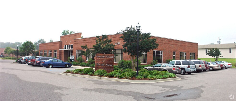 More Photos Of 3221 Sunset Blvd, West Columbia Unknown For Lease