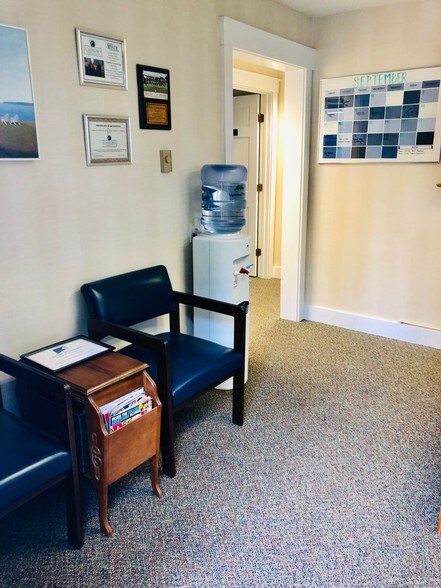 More Photos Of 4 Fort Hill Rd, Groton Office For Sale