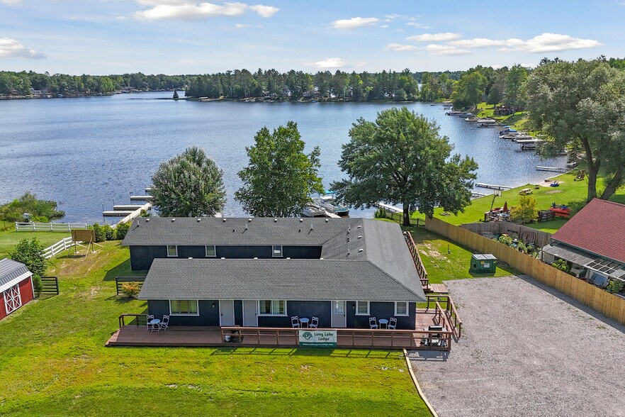 More Photos Of 4998 Main Ext, Long Lake Hospitality For Sale