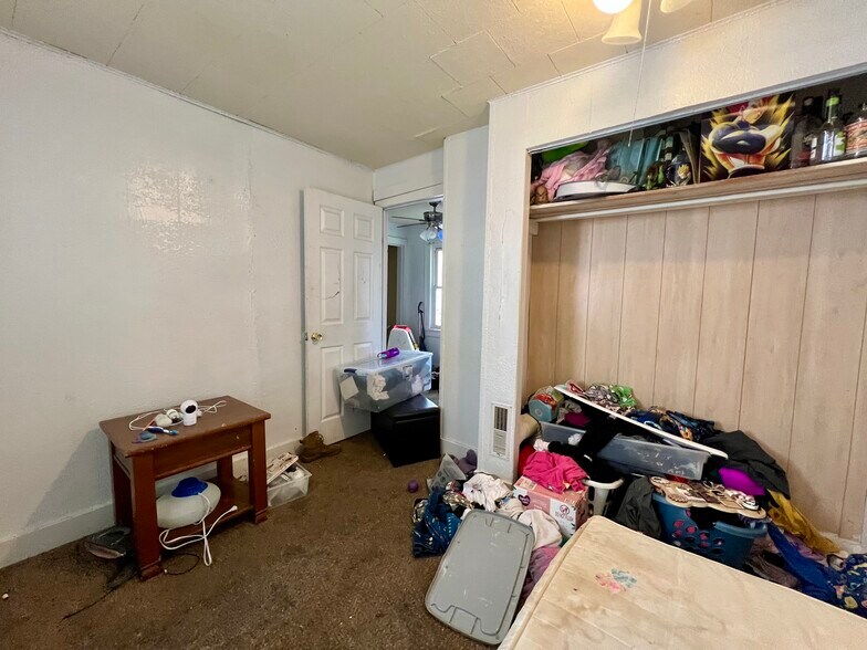 More Photos Of 2502 Pine Ave, Mattoon Apartments For Sale