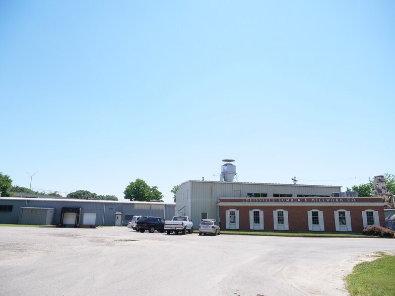 More Photos Of 1400 Lincoln Ave, Louisville Warehouse For Sale