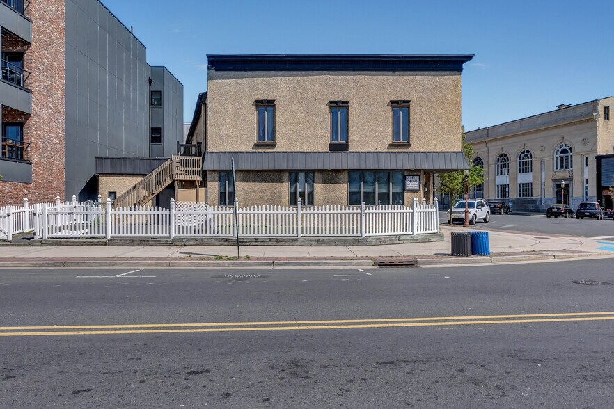More Photos Of 601 Lake Ave, Asbury Park Office Residential For Sale