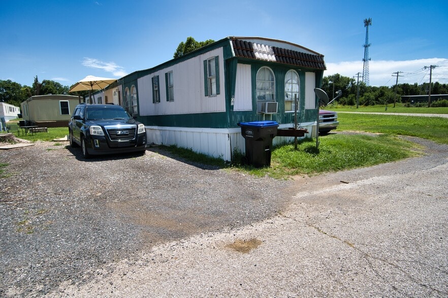 More Photos Of 400 S Front St, Noble Manufactured Housing Mobile Home Park For Sale