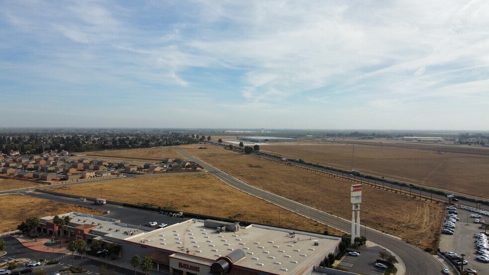 More Photos Of 0 Genoa Lake Way, Chowchilla Land For Sale
