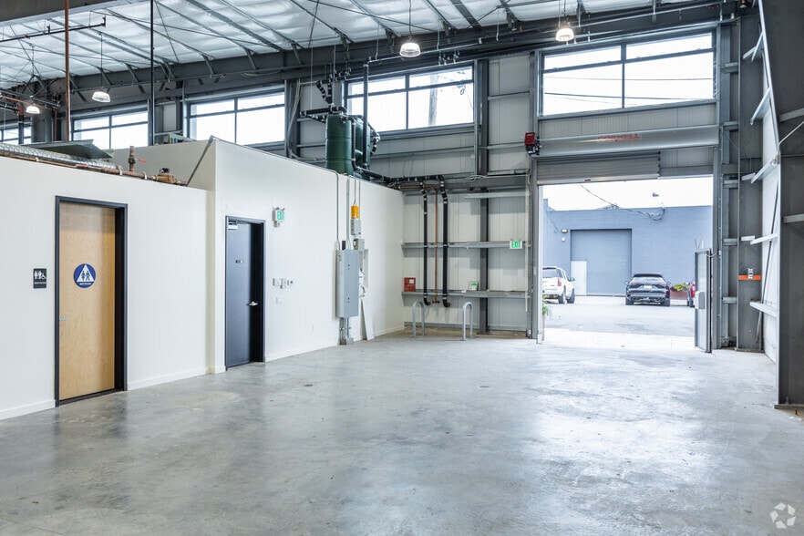 More Photos Of 1409 Egbert Ave, San Francisco Industrial For Lease