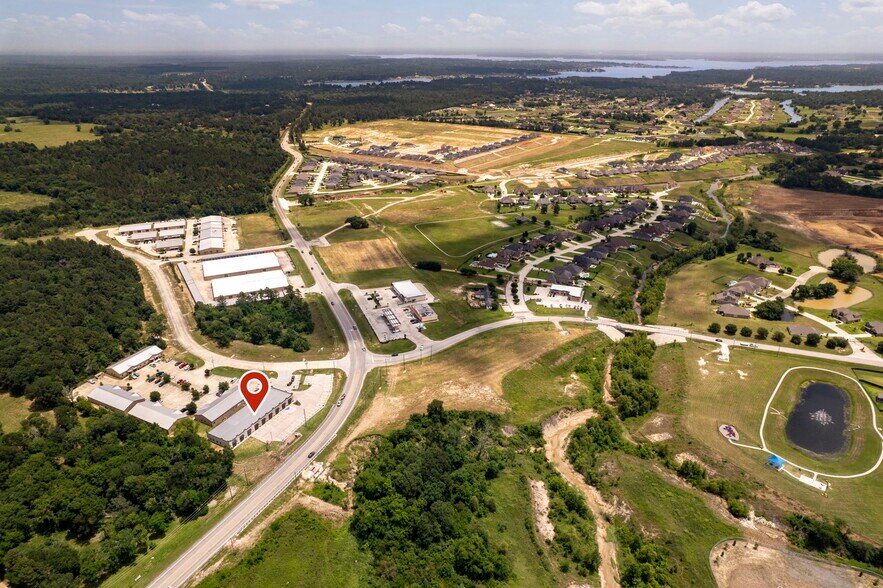 More Photos Of 15325 Summit Park Dr, Montgomery Storefront For Lease