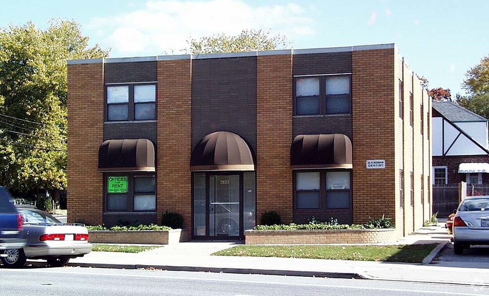 Primary Photo Of 688 Broadway, Massapequa Office Residential For Lease