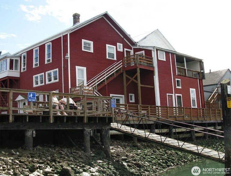 More Photos Of 604 S 1st St, La Conner Freestanding For Lease