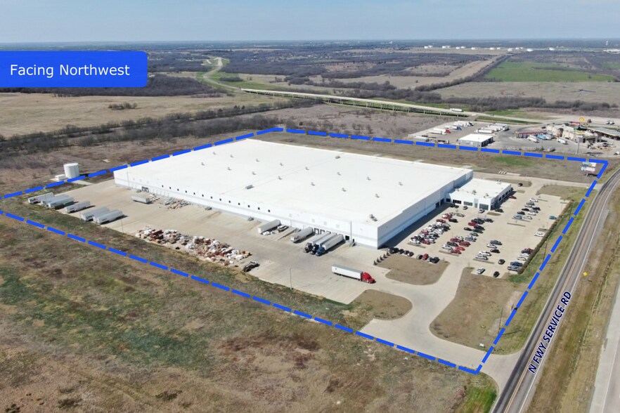 More Photos Of 5000 S Interstate Highway 45 W, Corsicana Distribution For Sale