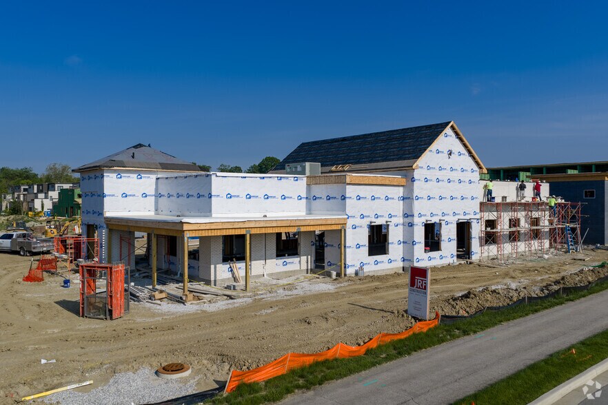 More Photos Of Spring Mill Road & 116th Street, Carmel General Retail For Lease