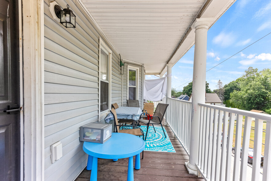 More Photos Of 51 Tanguay St, Sanford Apartments For Sale