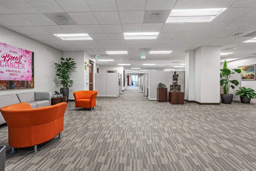 More Photos Of 1301 International Pky, Sunrise Office For Lease