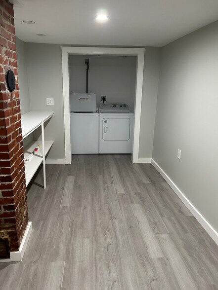 More Photos Of 35 Bath Rd, Brunswick Multifamily For Sale