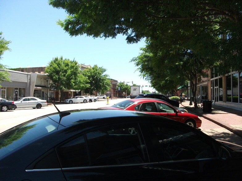 More Photos Of 1201 2nd Ave, West Point Restaurant For Sale