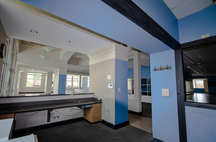 More Photos Of 3225 Sunset Blvd, West Columbia Medical For Sale