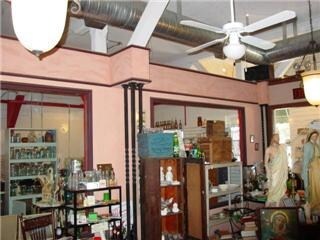 More Photos Of 300 4th St, Algoma Apartments For Sale