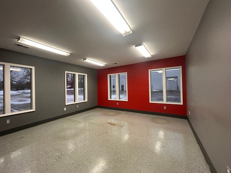 More Photos Of 9350 Shaver Rd, Portage Manufacturing For Lease