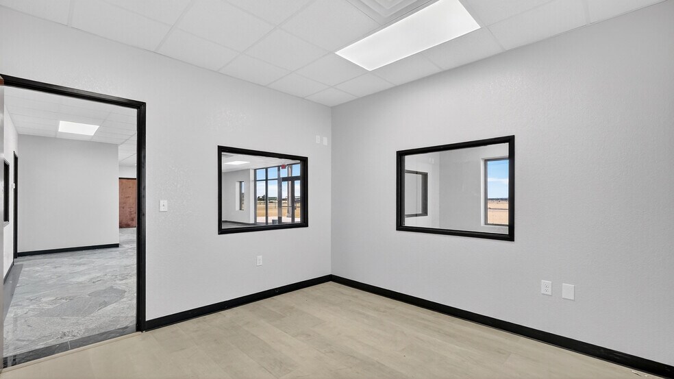 More Photos Of 16511 W Basin St, Odessa Industrial For Lease