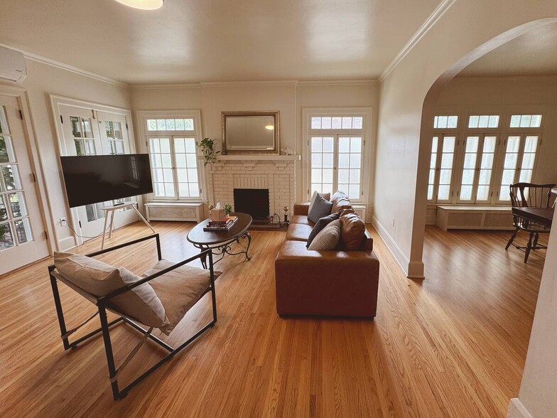 More Photos Of 2926 State St, Erie Multifamily For Sale