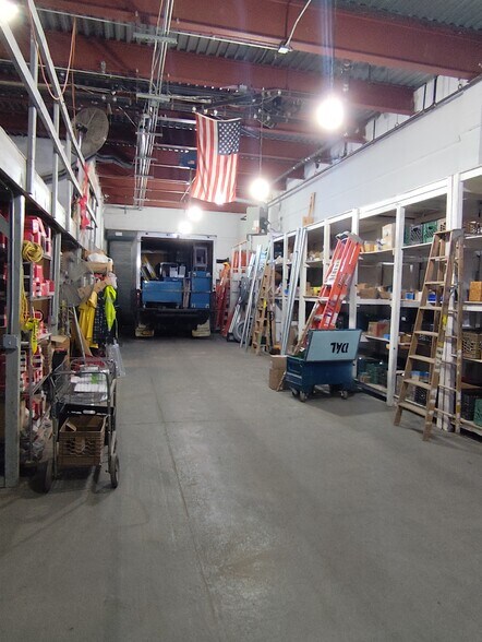 More Photos Of 218 52nd St, Brooklyn Warehouse For Lease