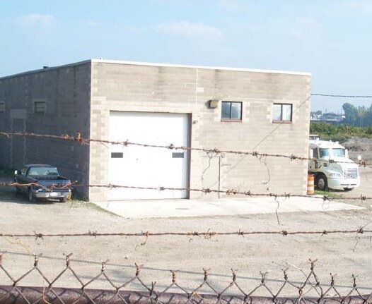 Primary Photo Of 2525 Rockefeller Ave, Cleveland Warehouse For Lease