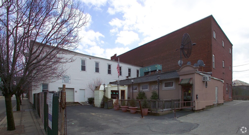 More Photos Of 85-115 Anawan St, Fall River Light Manufacturing For Sale