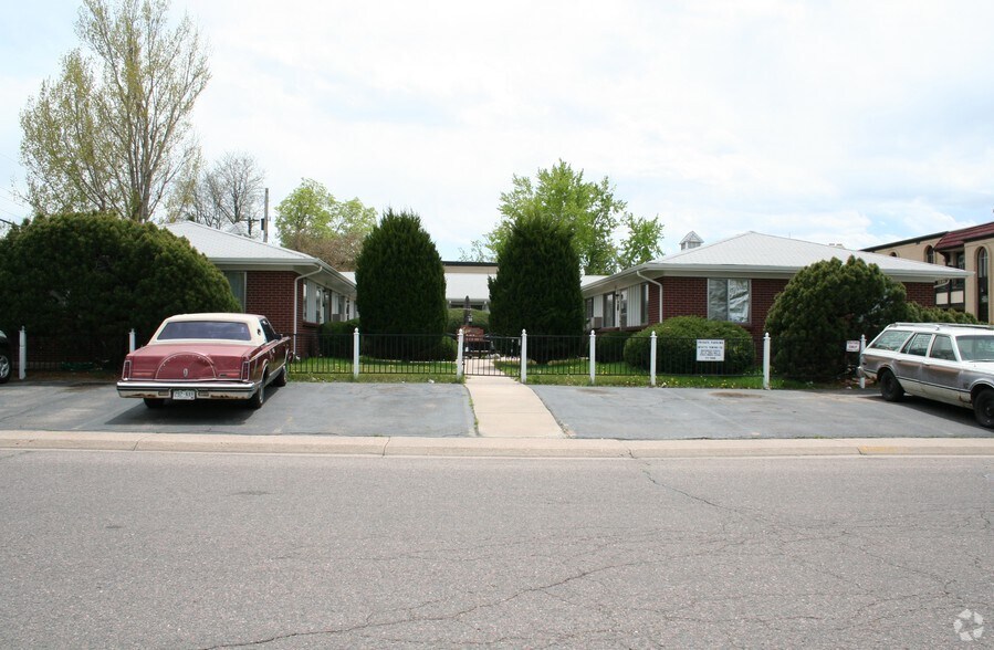 More Photos Of 5250 E Warren Ave, Denver Apartments For Sale