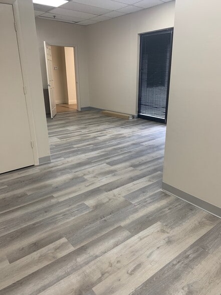 More Photos Of 1020 NW 6th St, Deerfield Beach Light Distribution For Lease