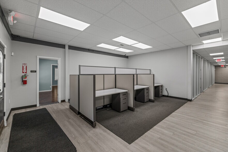 More Photos Of 1113 Castro Way, Sacramento Office For Sale