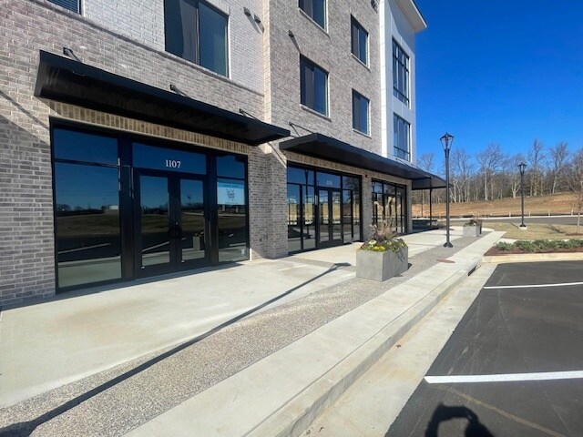 More Photos Of 885 Tunica Trails, Nesbit Apartments For Lease