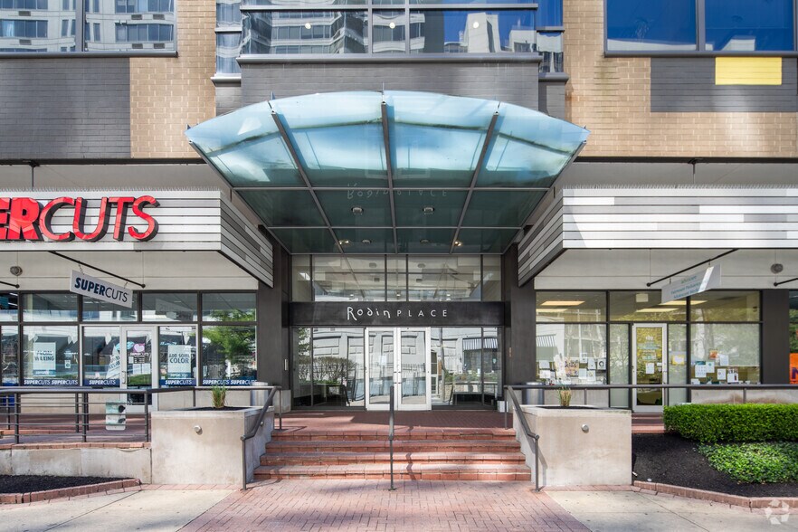 More Photos Of 2000 Hamilton St, Philadelphia Office For Lease