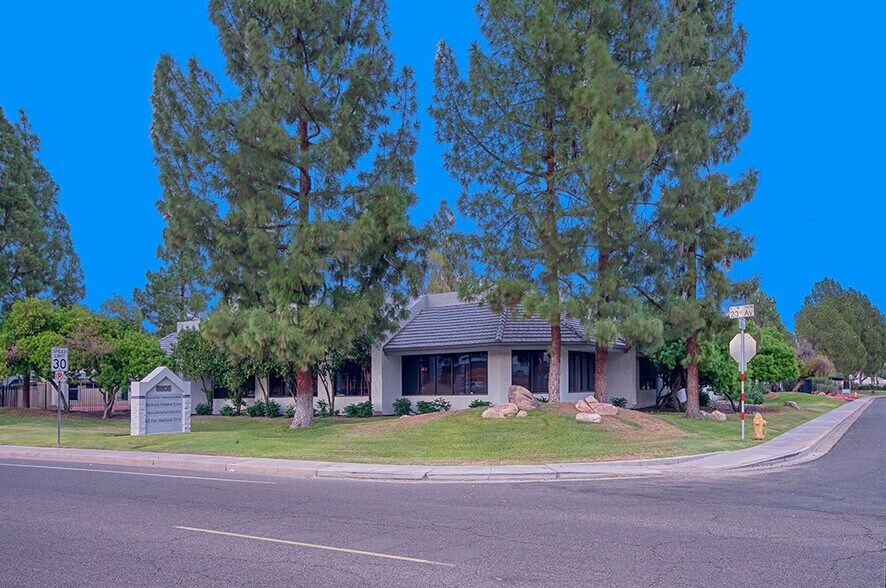 More Photos Of 8805 N 23rd Ave, Phoenix Medical For Lease