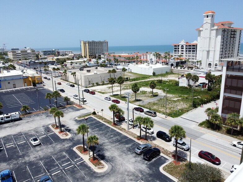 More Photos Of 501 N Grandview Ave, Daytona Beach Medical For Sale