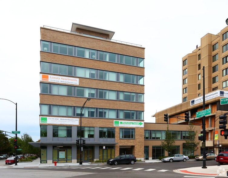 More Photos Of 558 W Webster Ave, Chicago Apartments For Lease