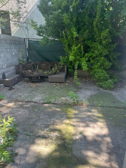 More Photos Of 1537 Nostrand Ave, Brooklyn Storefront Retail Residential For Sale