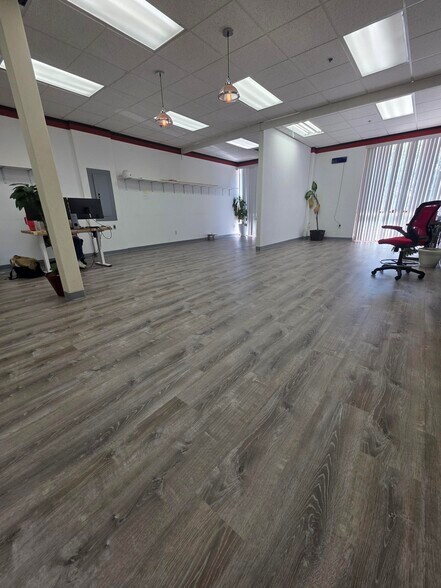More Photos Of 4470 Yankee Hill Rd, Rocklin Flex For Lease