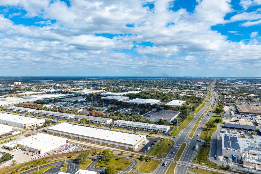 More Photos Of 7600 Southland Blvd, Orlando Unknown For Lease