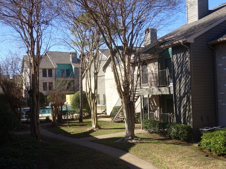 13150 St, Houston, TX 77099 Apartments For Sale
