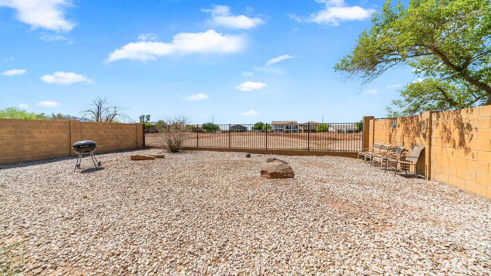 More Photos Of 5911 S 55th Dr, Laveen Assisted Living For Lease