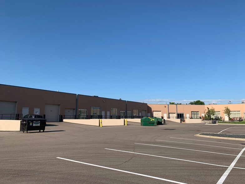 More Photos Of 9555 James Ave S, Bloomington Light Distribution For Lease