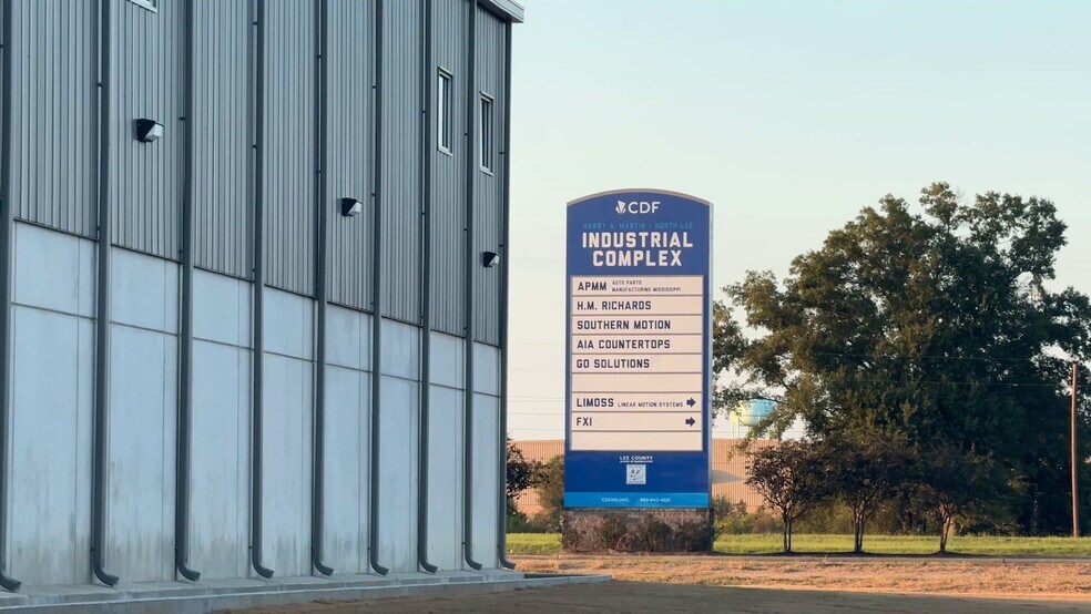 More Photos Of 17 Tab Way, Baldwyn Warehouse For Lease